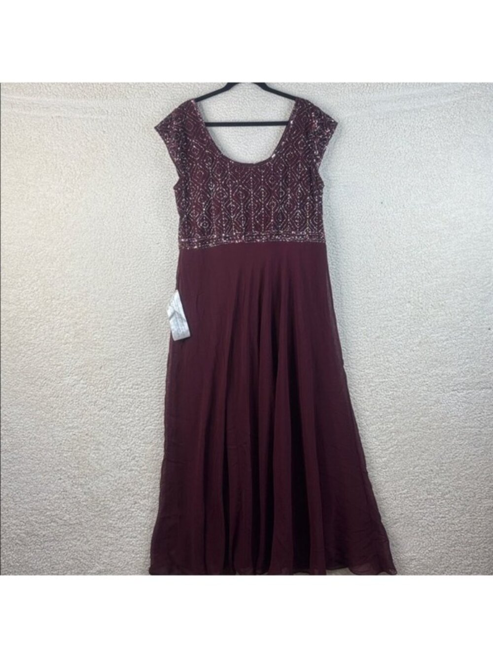 NWT J Kara Womens Burgundy Beaded Short Sleeve Empire Waist Gown PLUS SIZE 18 - Picture 7 of 16